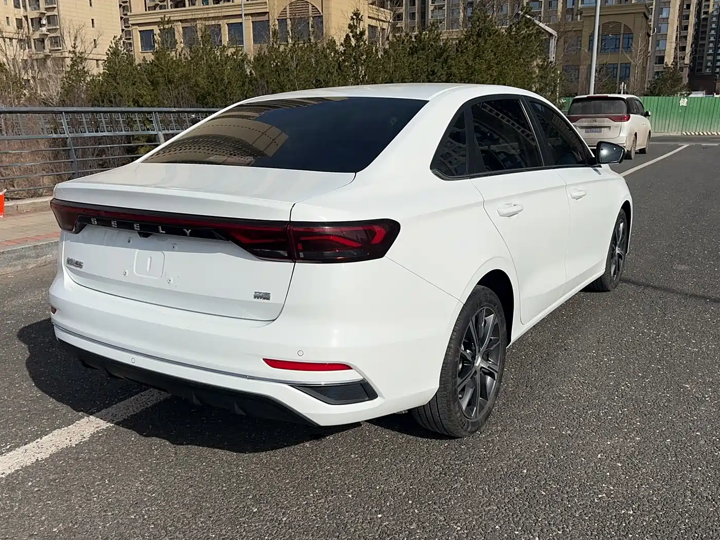 GEELY AUTOMOBILE EMGRAND