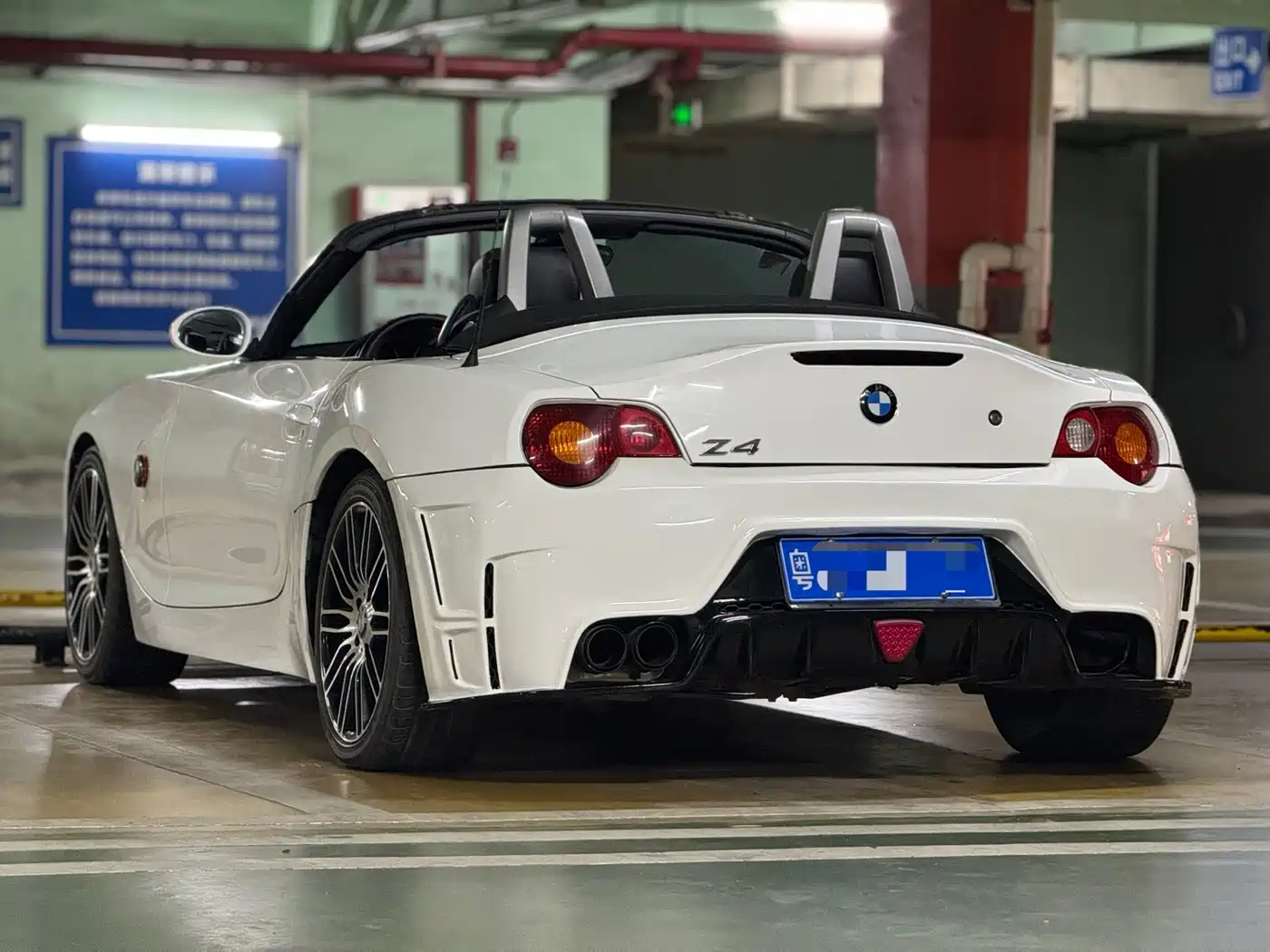 BMW Z4 2004 3.0i фото 7
