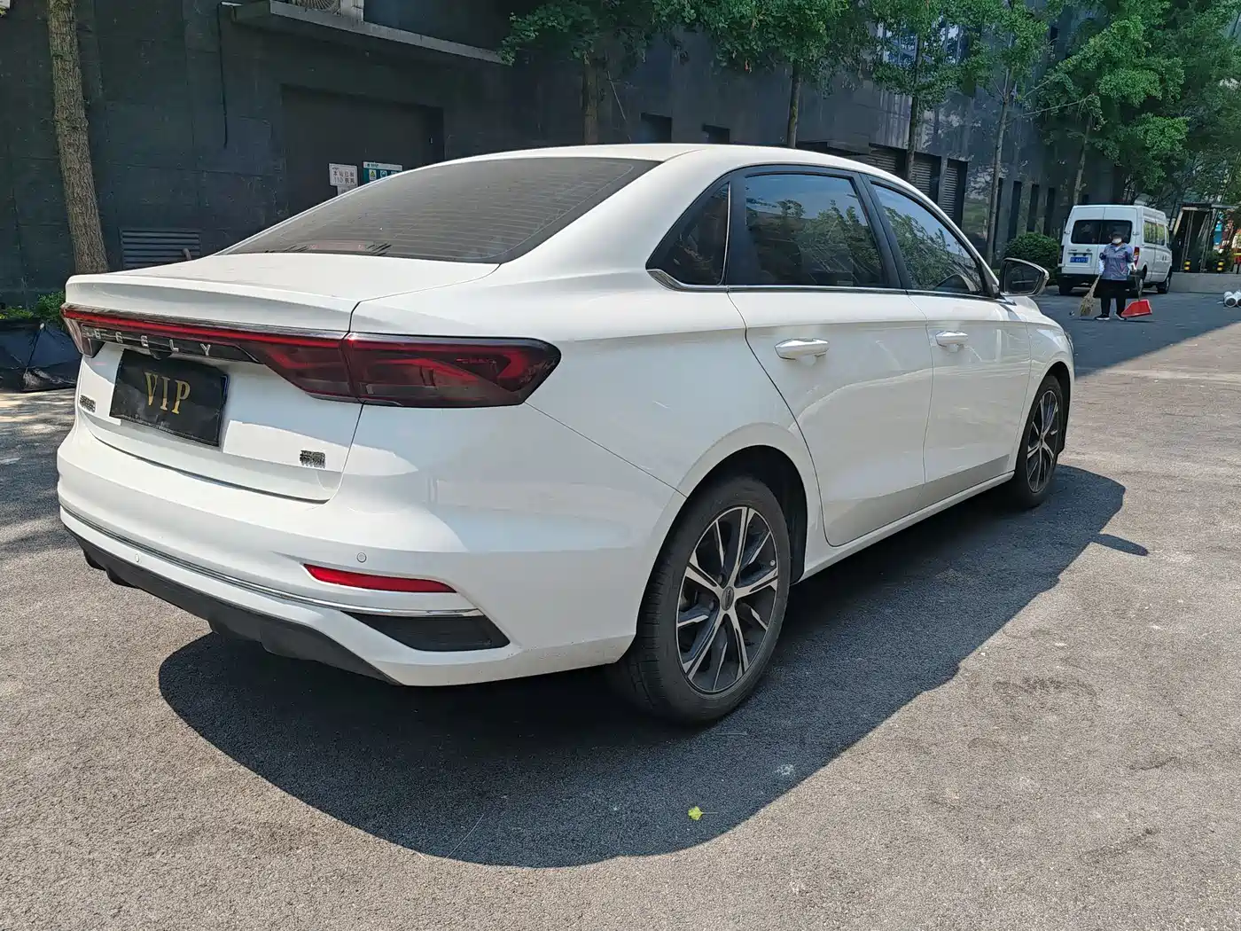 GEELY EMGRAND