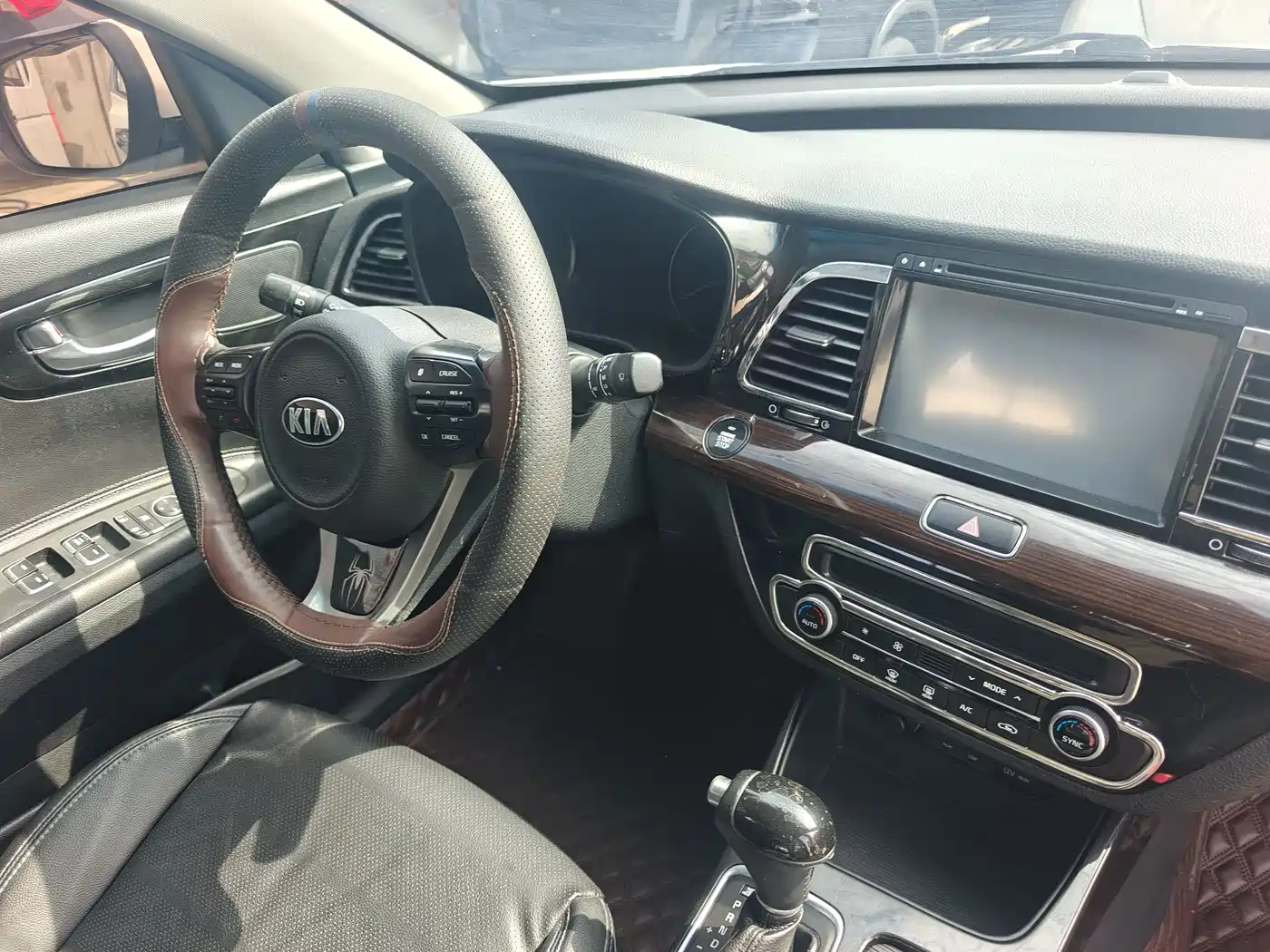 Kia K4 2015 1.8L Automatic DLX Special фото 7