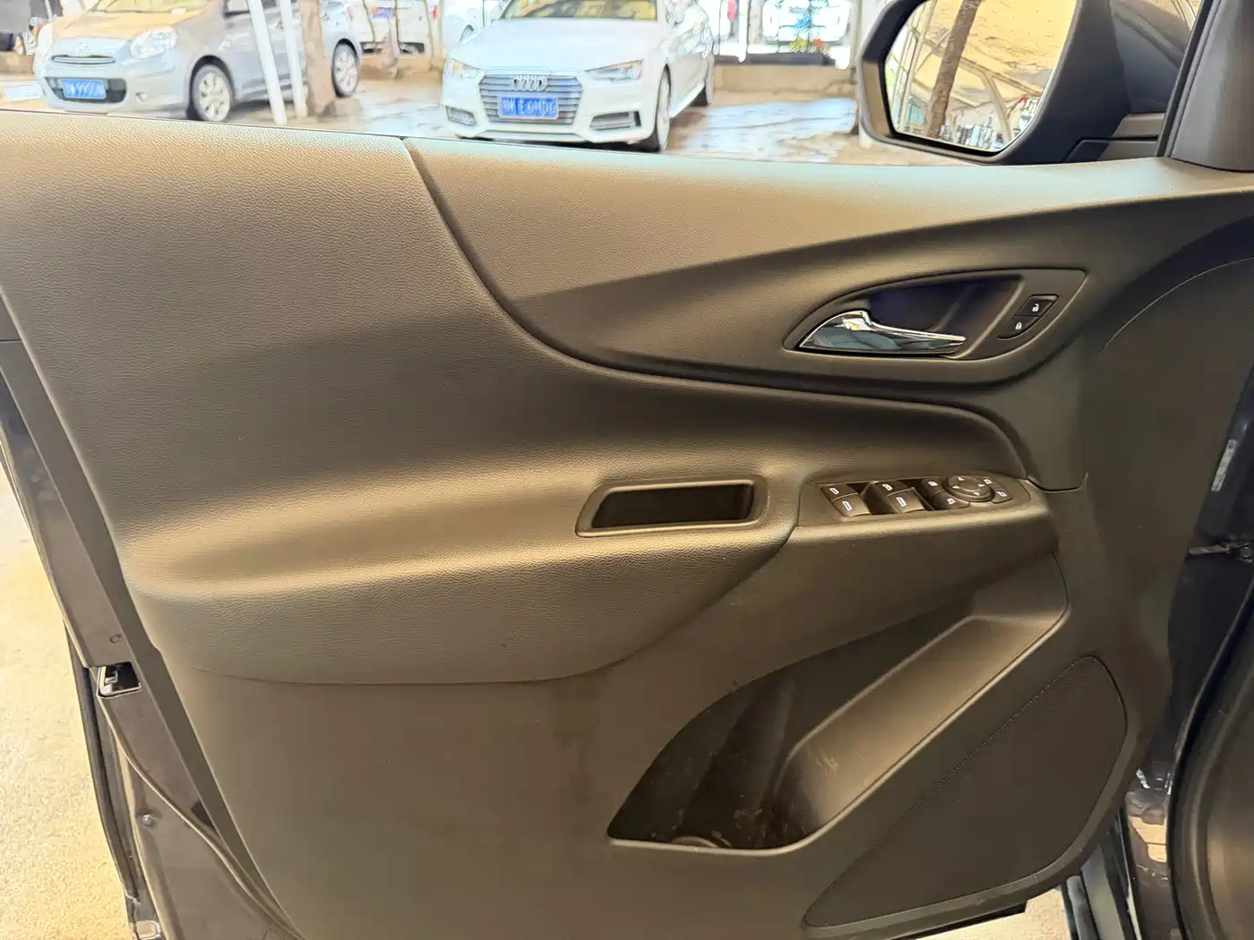 CHEVROLET EXPLORER