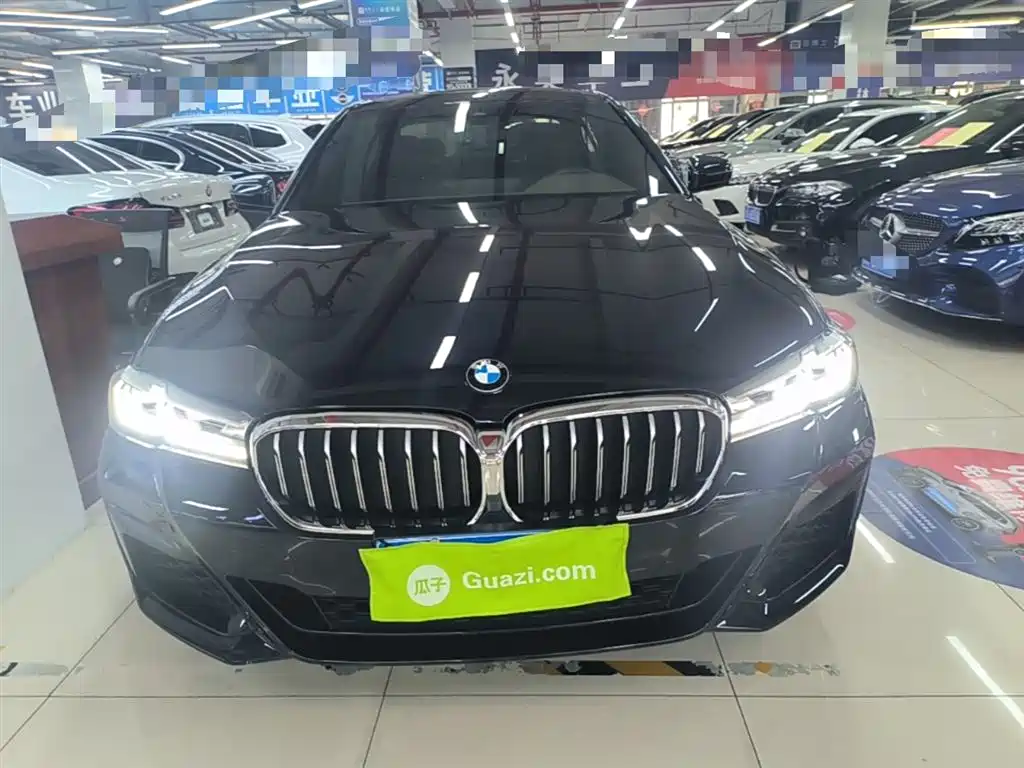 BMW 5 Series 2022 Model Second Facelift 525Li M Sport Package фото 3