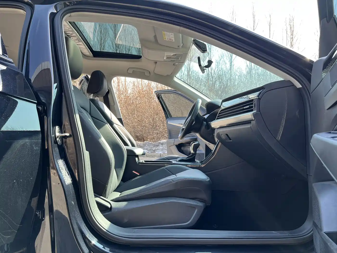Volkswagen Passat 2023 280TSI Business Edition фото 10
