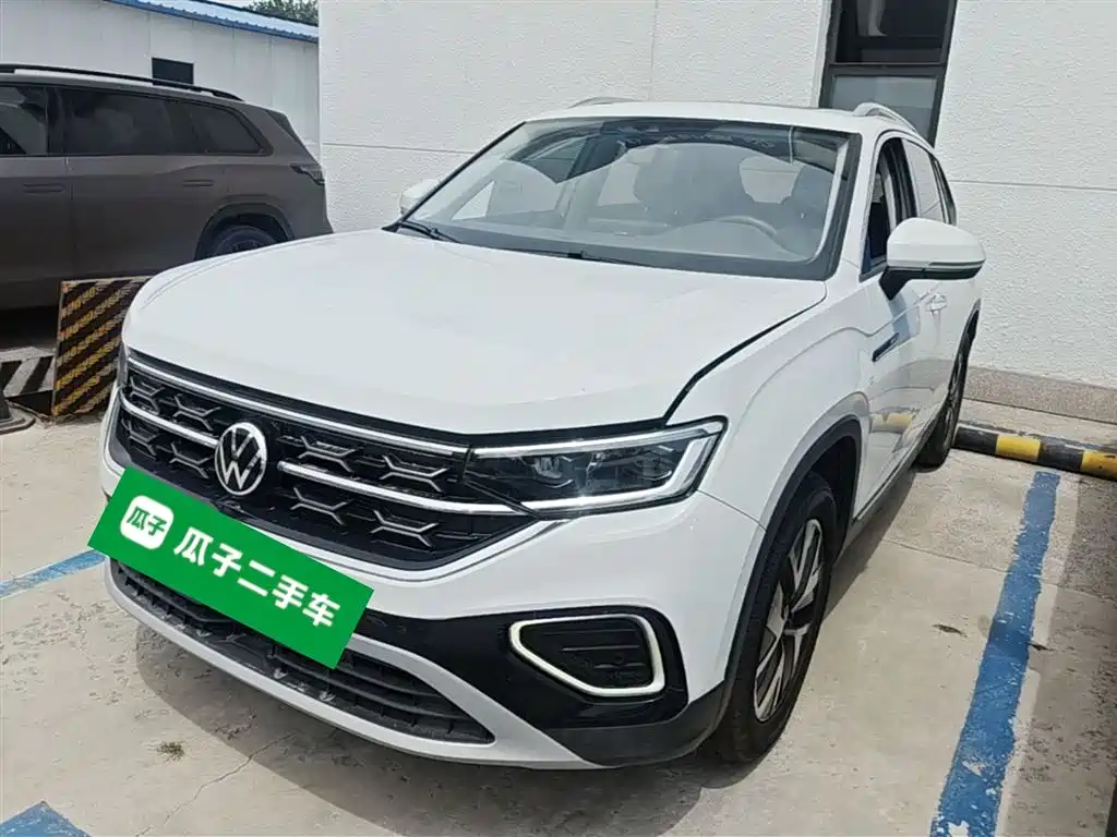 Volkswagen Tayron 2023 300TSI 2WD Luxury Plus Advanced Edition