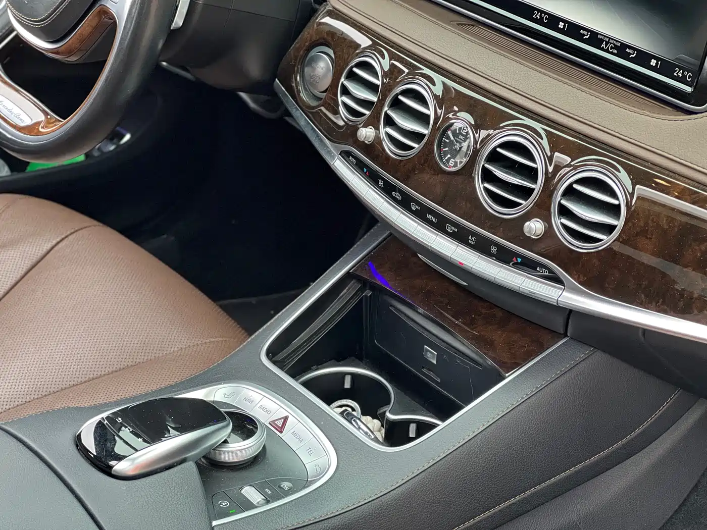 Mercedes-Benz Maybach S-Class 2015 S 400 4MATIC фото 13