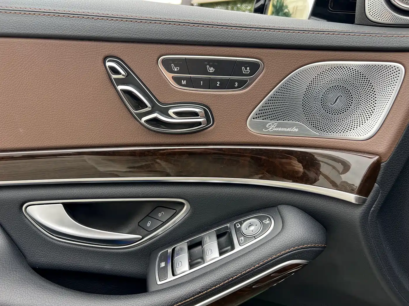 Mercedes-Benz Maybach S-Class 2015 S 400 4MATIC фото 24