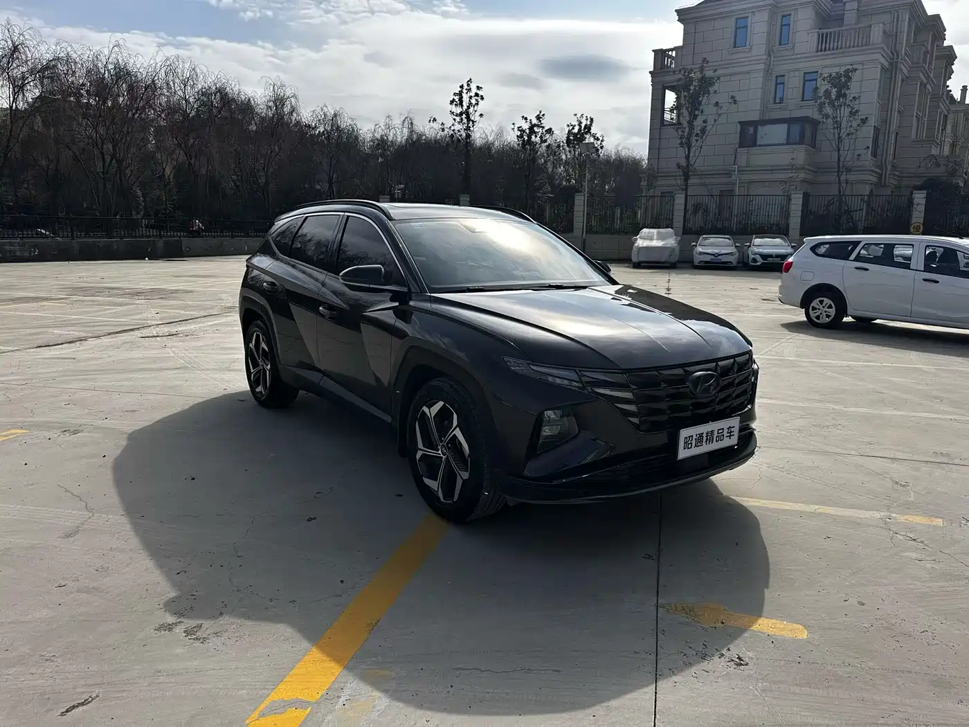Hyundai Tucson 2021 Tucson L 1.5T DCT LUX Premium фото 3
