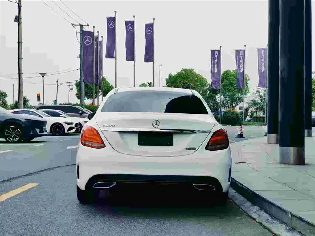 Mercedes-Benz C-Class 2017 C 200 Sport фото 5