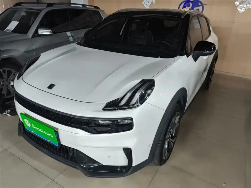 Lynk & Co 06 2023 Remix 1.5T Power Halo фото 2