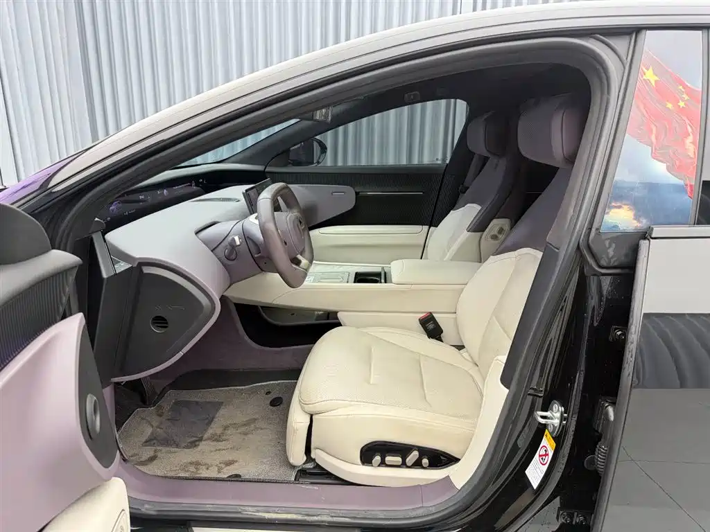 Avatr 12 2024 Facelift 700 Triple Laser RWD Luxury Edition фото 7