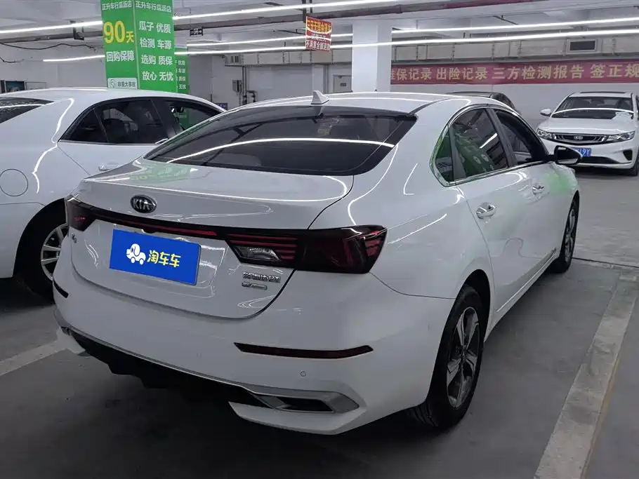 Kia K3 2019 1.5L CVT Smart Connect Edition фото 3