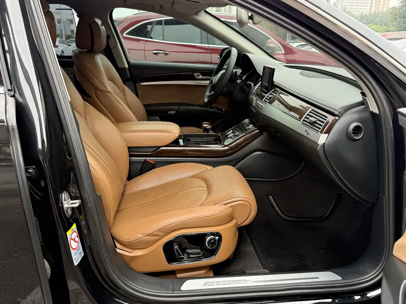Audi A8 2014 A8L 45 TFSI quattro Exclusive фото 20