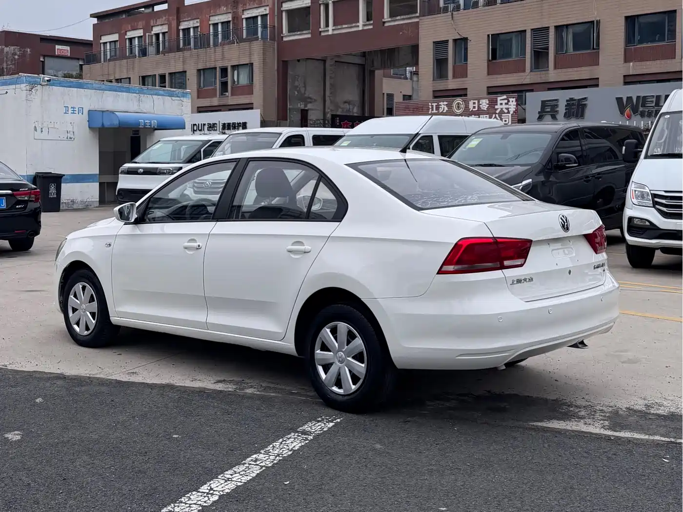Volkswagen Santana 2013 1.6L Automatic Trend Edition фото 6