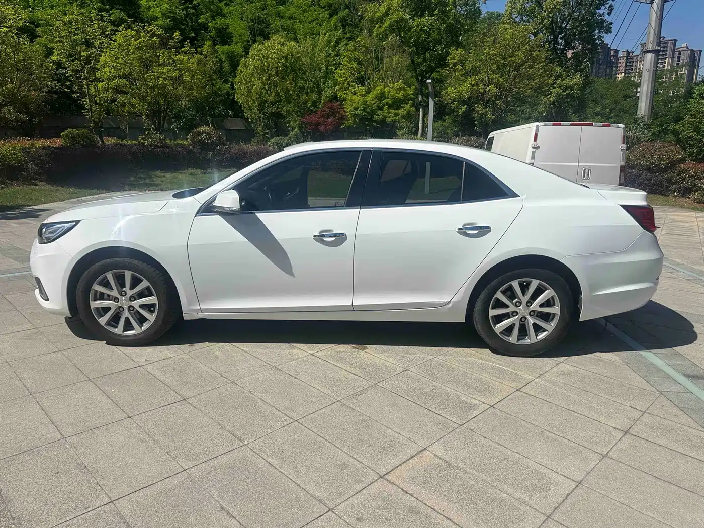 Chevrolet Malibu 2018 530T Automatic Luxury Edition фото 12