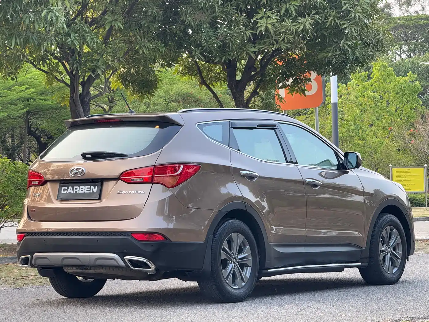 Hyundai Santa Fe 2013 Model 2.4L Automatic 2WD Smart фото 17