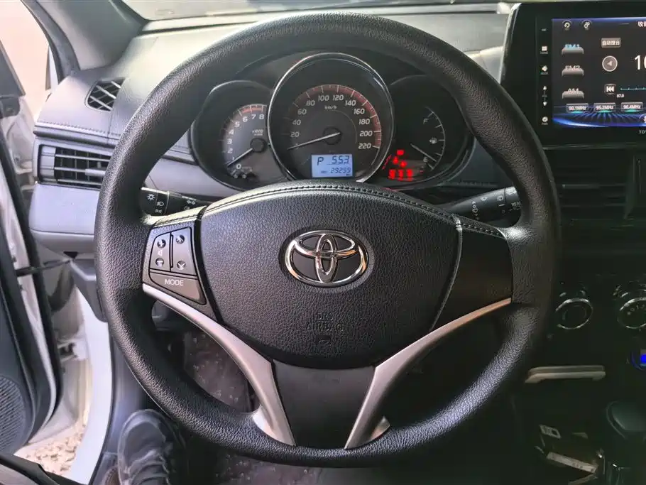Toyota Vios FS 2021 1.5L CVT Fengchi Edition фото 15