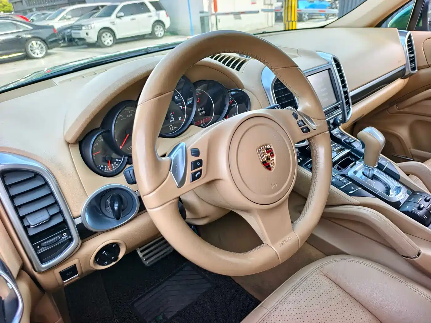 Porsche Cayenne 2011 Cayenne 3.0T фото 19