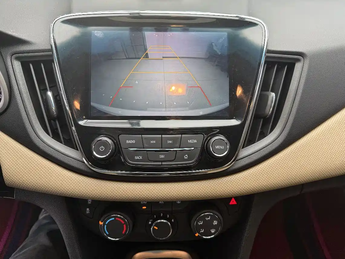CHEVROLET CRUZE