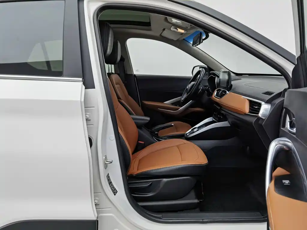 Baojun 510 2018 2017 1.5L Auto Luxury