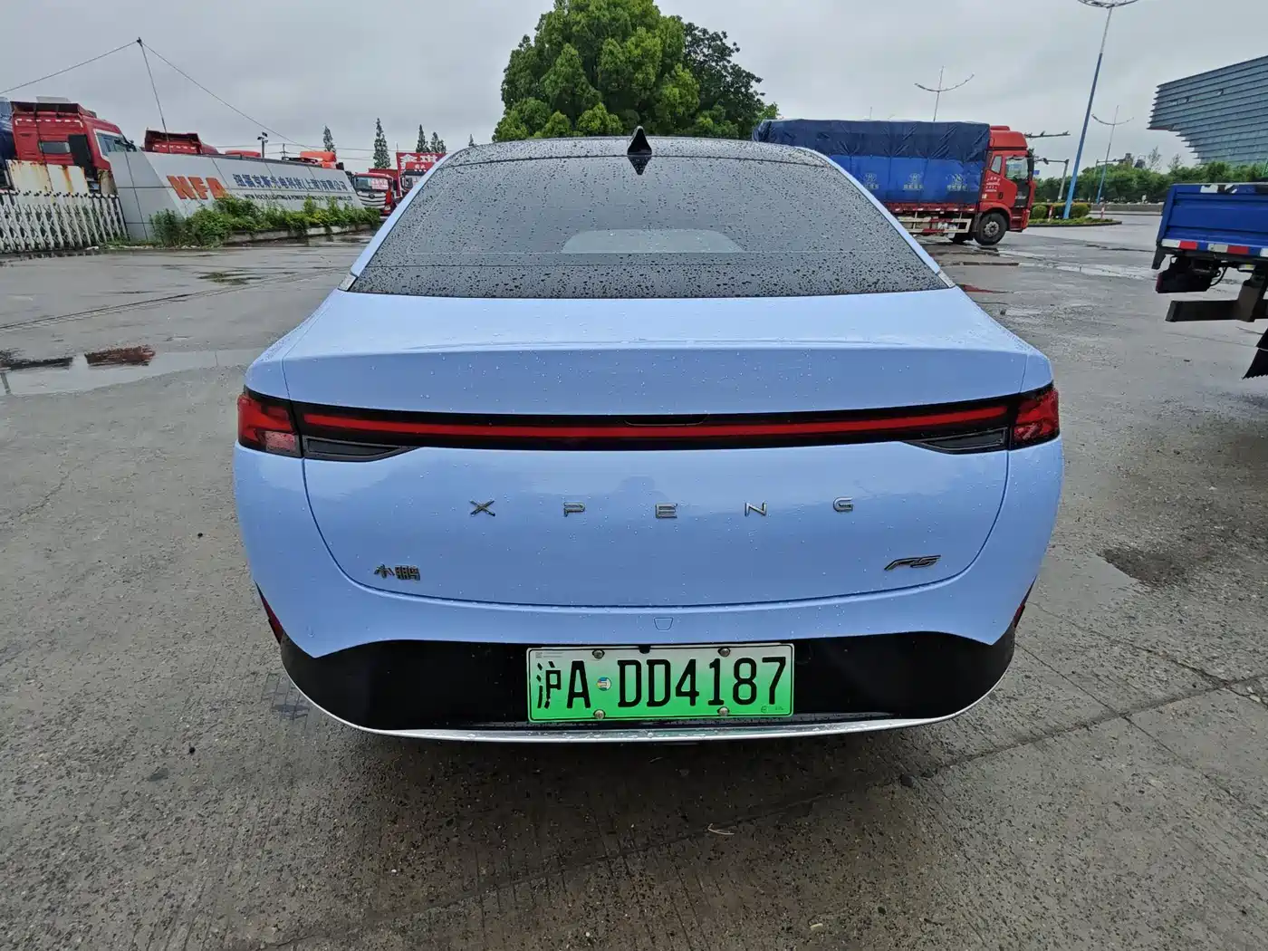 XPeng P5 2022 Model 460E+ фото 7