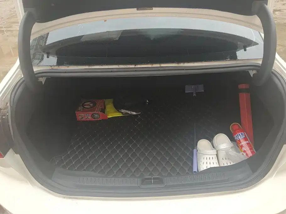 Фото 4 - Ford Focus