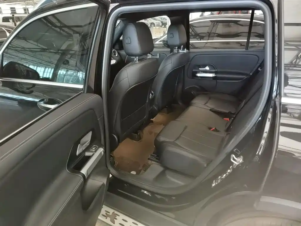 Mercedes-Benz GLB 2024 Facelift GLB 220 Style фото 17