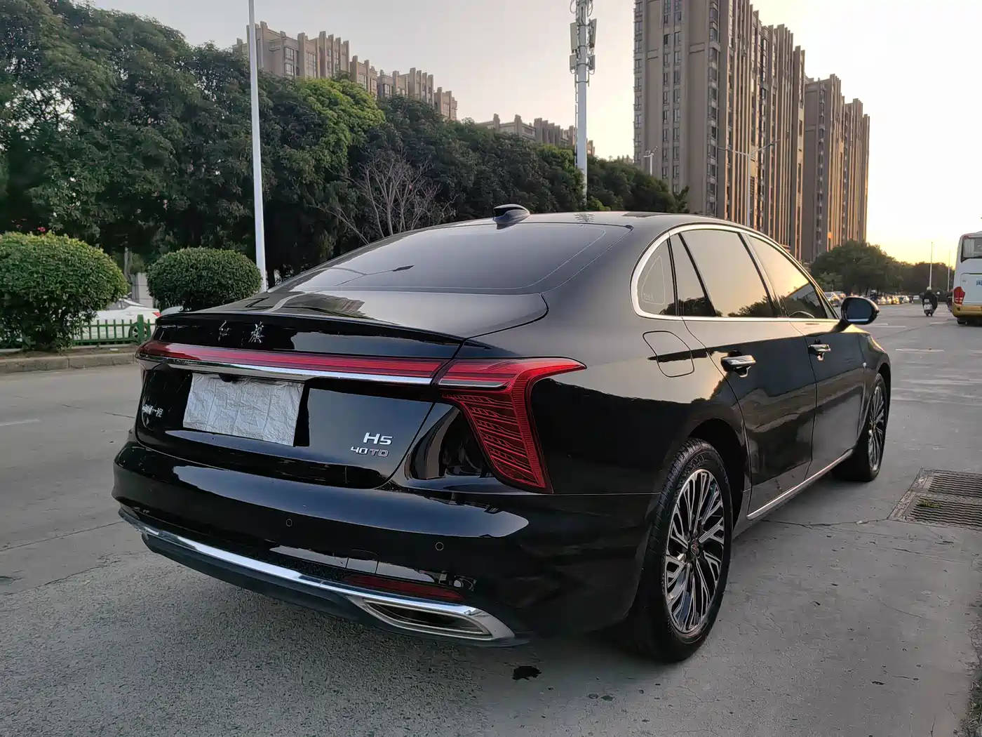 Hongqi HONGQI H5