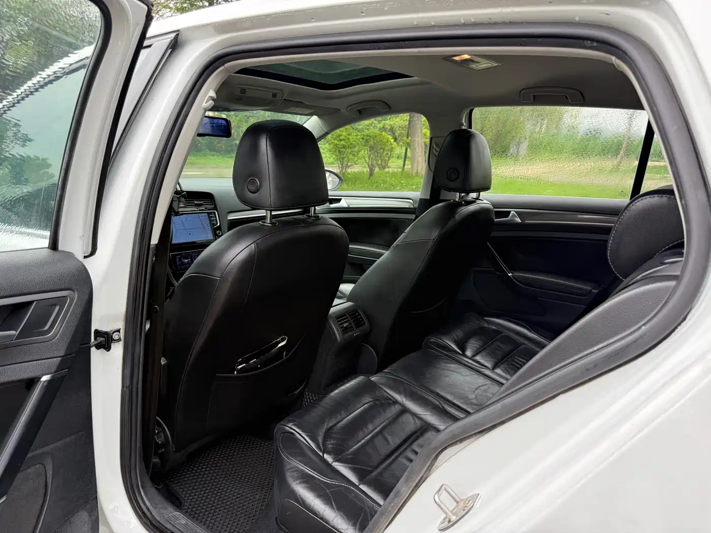 Volkswagen Golf 2015 1.4TSI Automatic Luxury фото 10