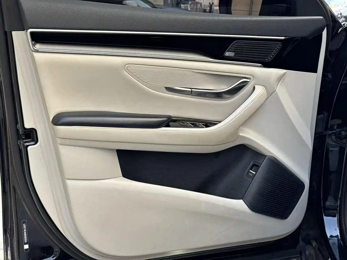 BYD Song PLUS PHEV 2021 DM-i 110KM Flagship фото 4