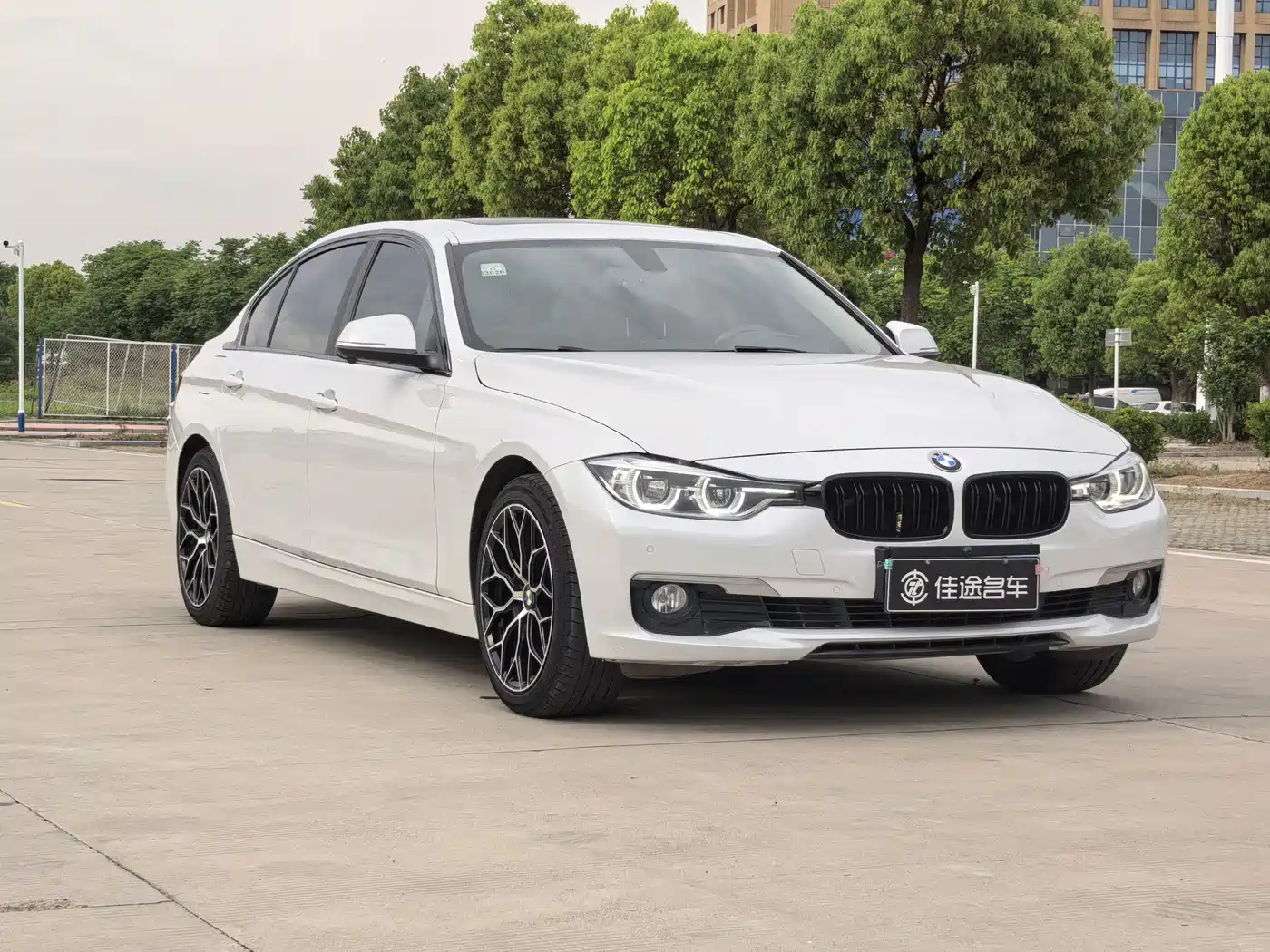BMW 3 Series 2018 320Li Fashion Style фото 3