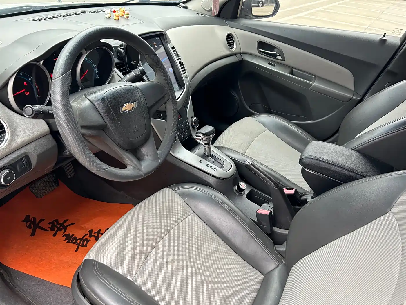 Chevrolet Cruze 2013 1.6L SL Universe AT фото 10
