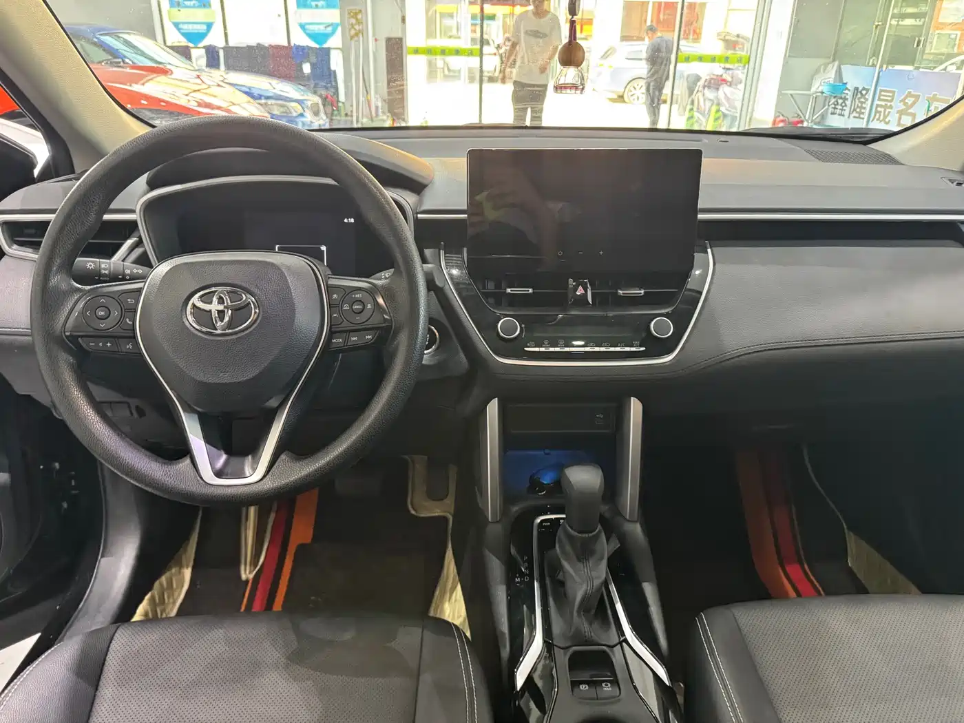 Toyota Frontlander 2023 2.0L CVT Luxury Edition фото 9