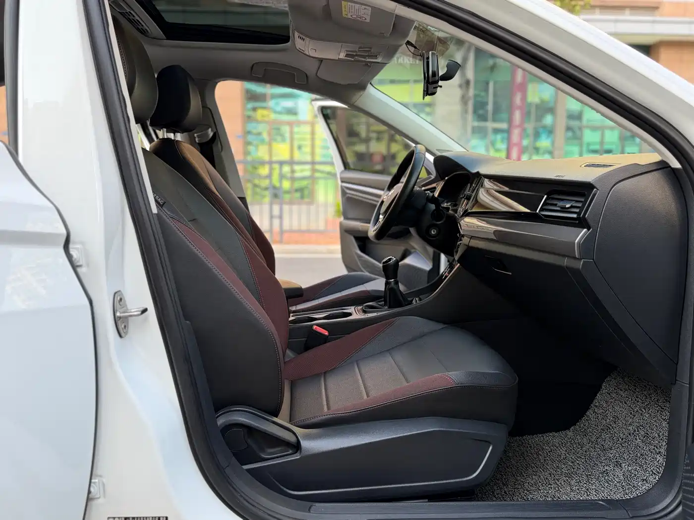 Volkswagen Bora 2020 1.5L Manual Comfort фото 7