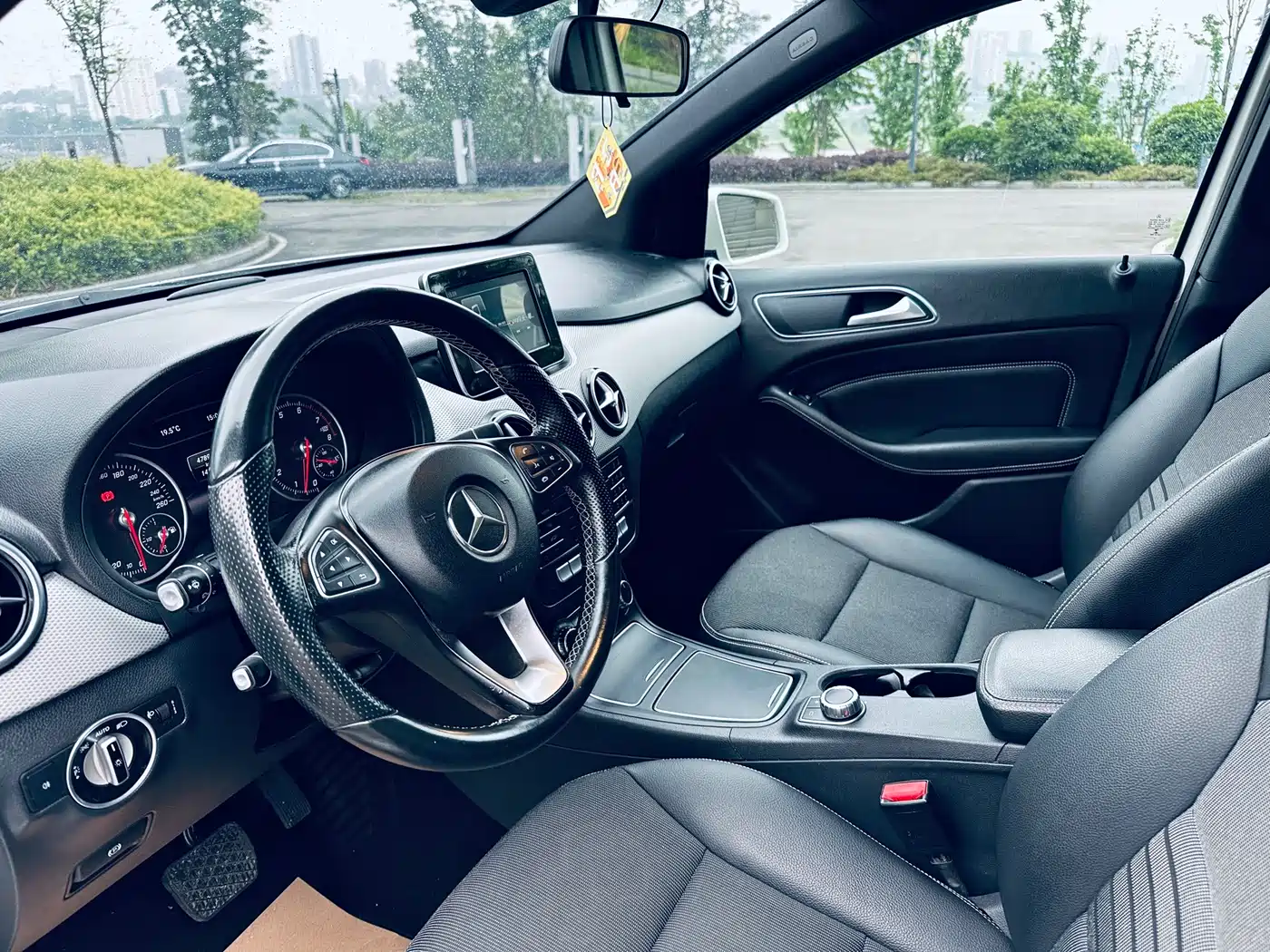 Mercedes-Benz B-Class 2015 B 200 Dynamic фото 12
