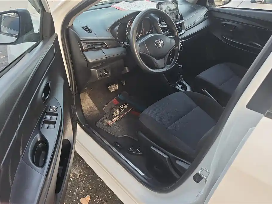 Toyota YARiS L Zhi Xiang 2021 1.5L CVT Leading Edition фото 9