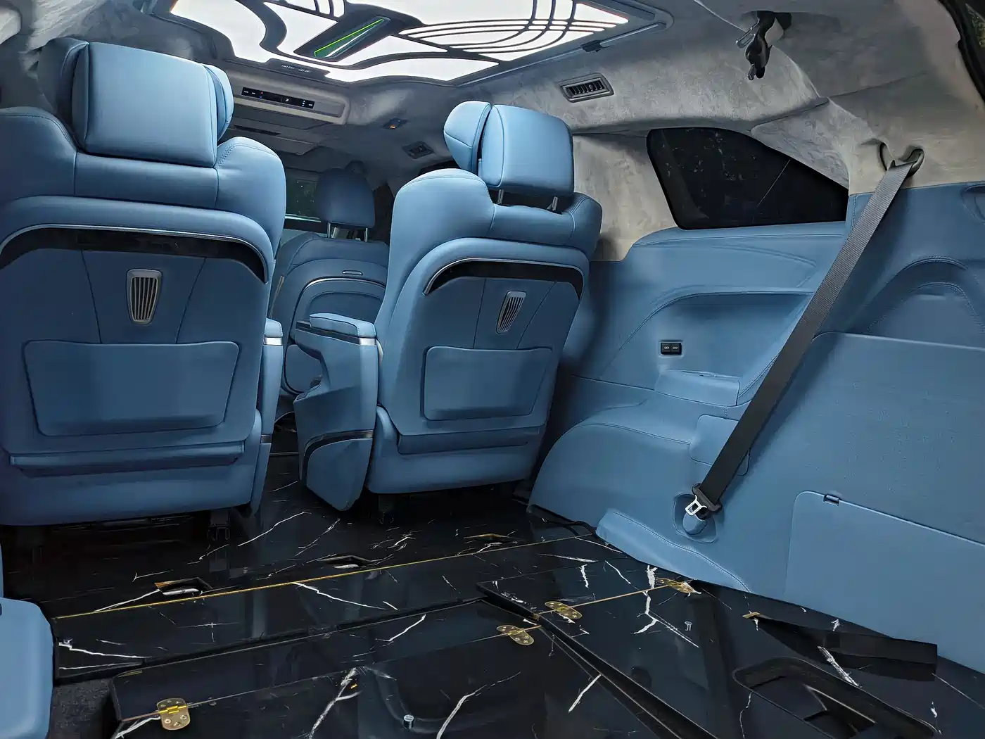 Toyota Sienna 2021 2.5L Hybrid Comfort Edition фото 20