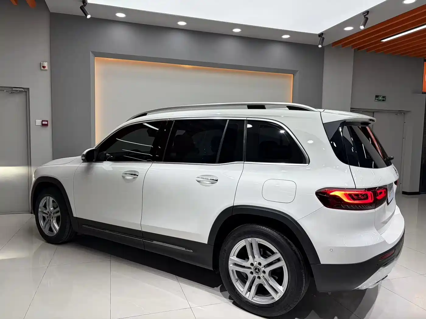 Mercedes-Benz GLB 2021 GLB 200 Dynamic фото 6