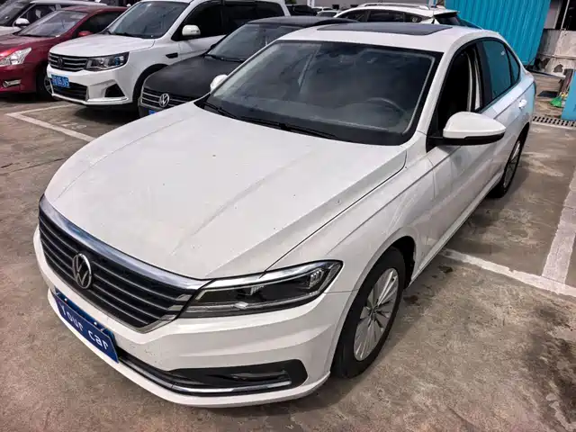 Volkswagen Lavida 280TSI DSG, Комфорт