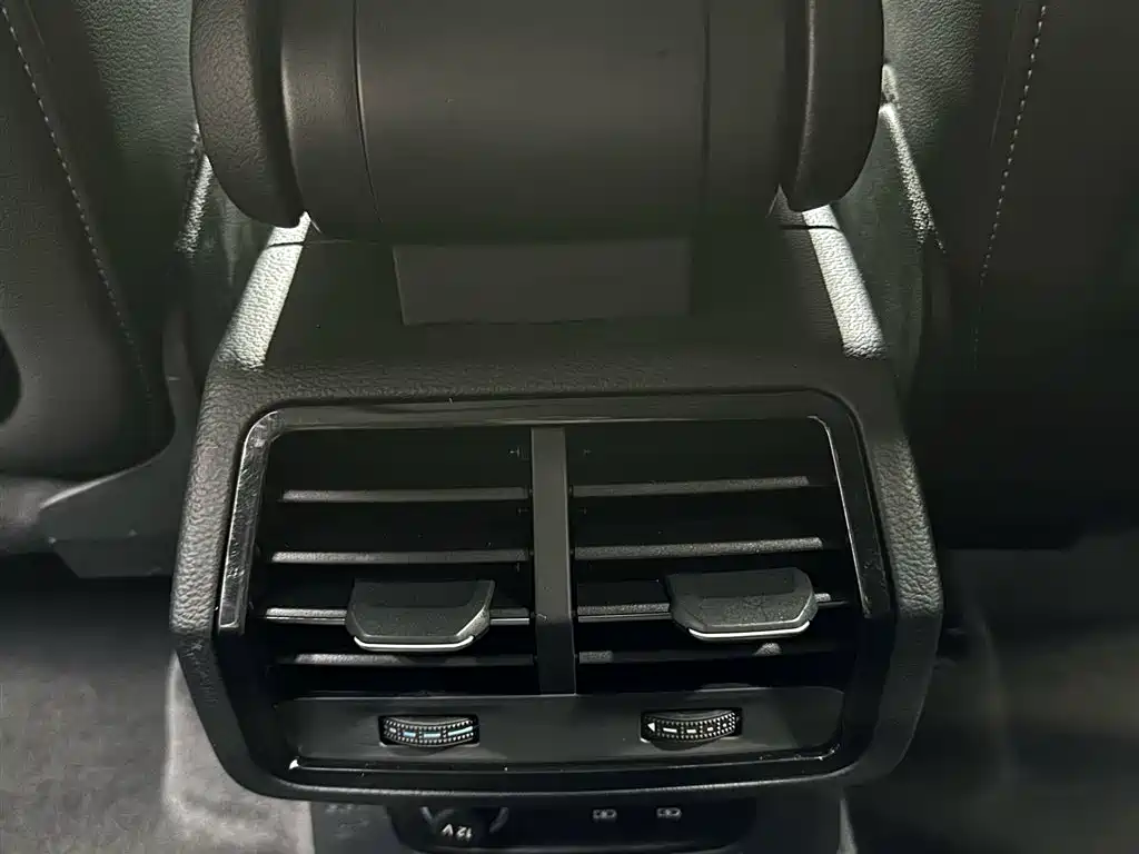 Audi Q3 2022 35 TFSI Fashion Dynamic фото 17