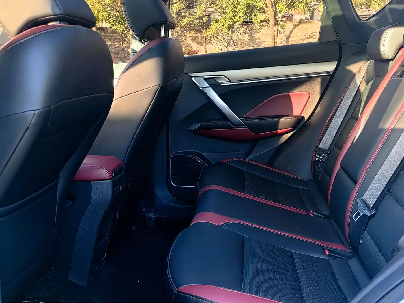 GEELY AUTOMOBILE BINYUE