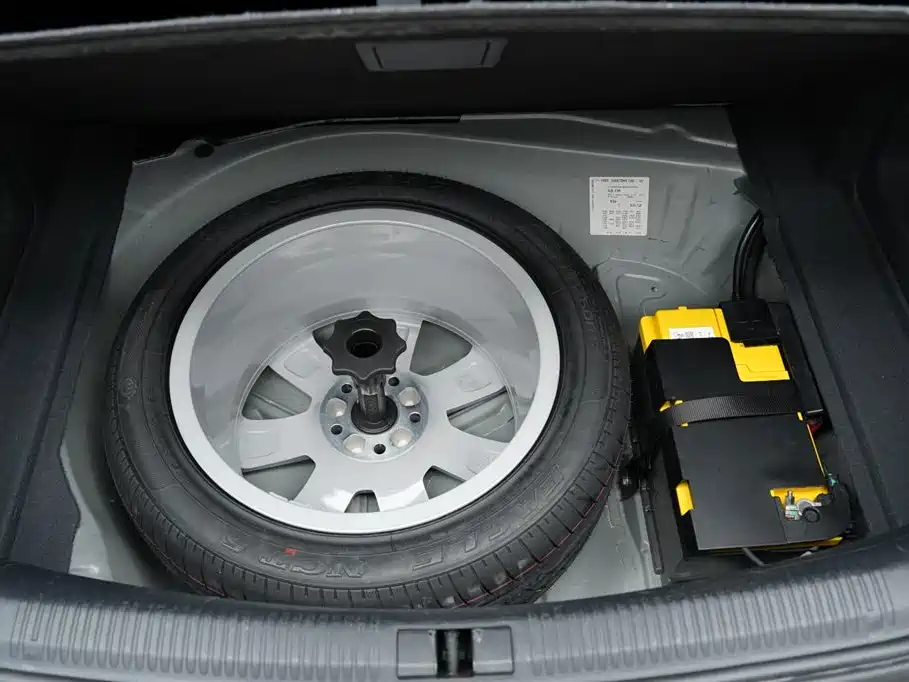 Audi A6L 2010 2.4L Technology фото 31