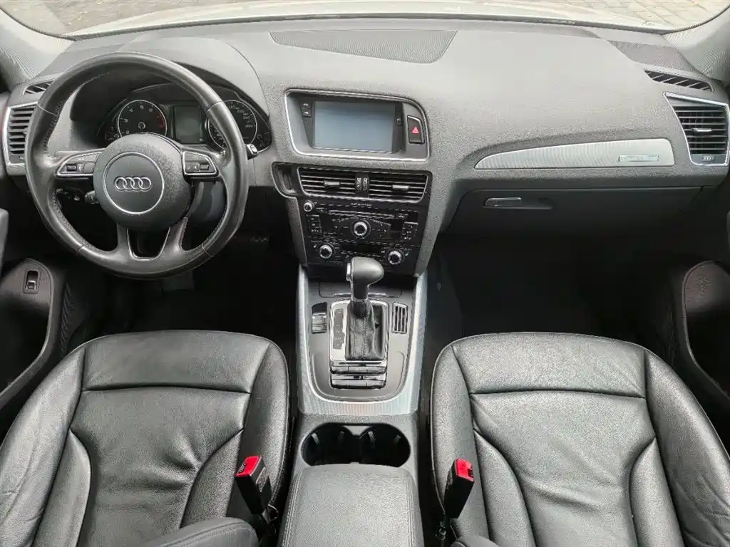 Audi Q5 2013 40 TFSI Technology фото 5
