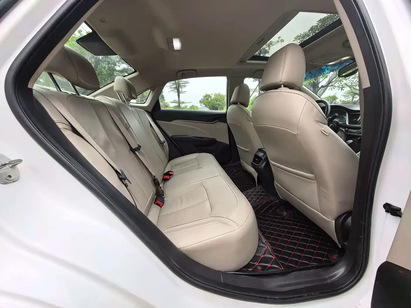 Buick Excelle 2019 15T DCT Connected Elite (China V) фото 9