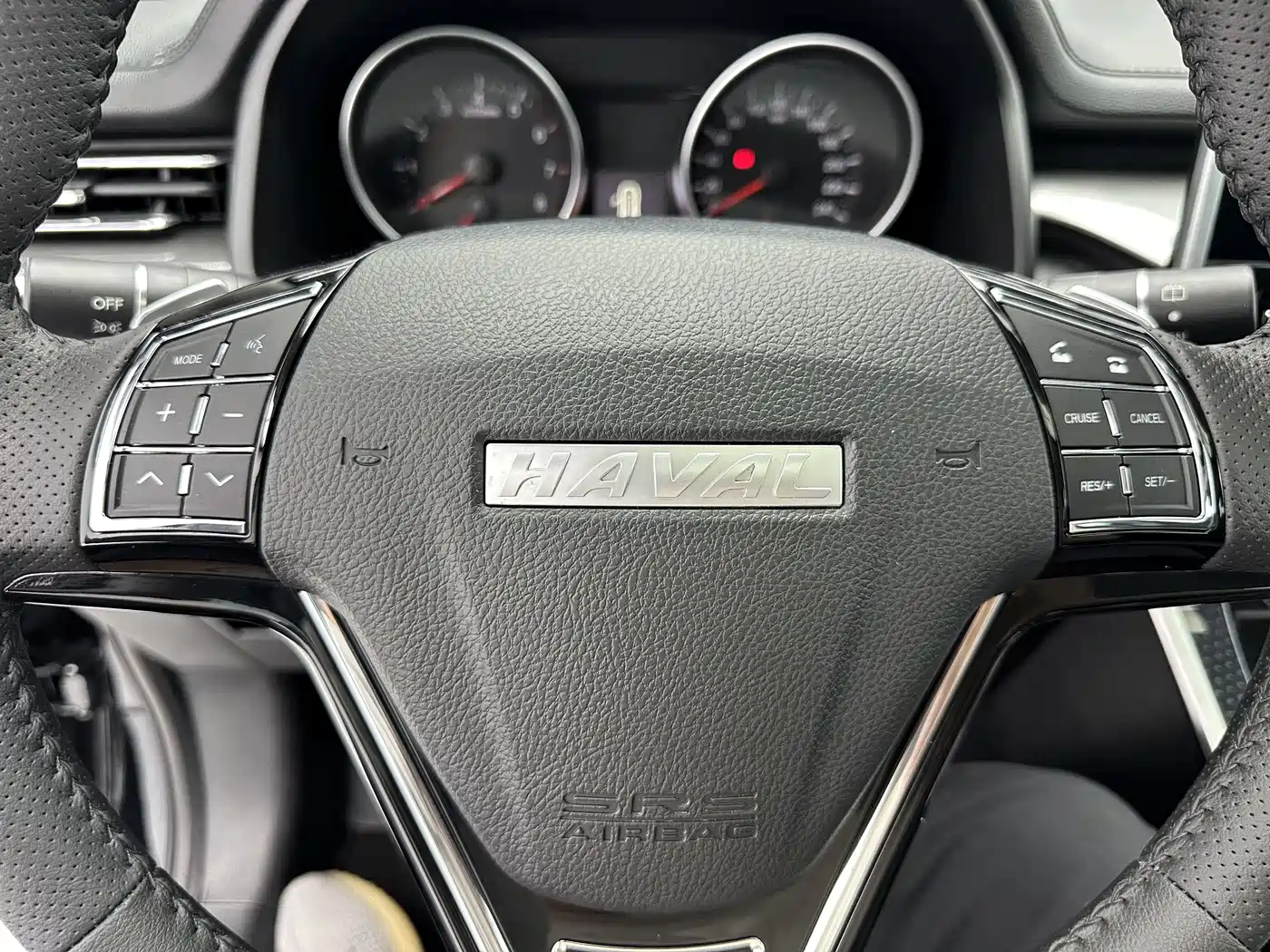 Haval M6 2023 PLUS 1.5T DCT Luxury Smart Connect фото 14