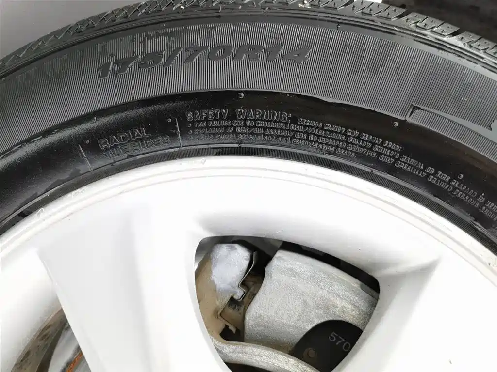 Hyundai Verna 2014 1.4L Automatic Smart GLS фото 24
