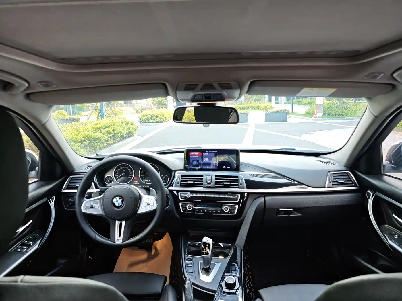 BMW 3 Series 2018 320Li Fashion Style фото 10