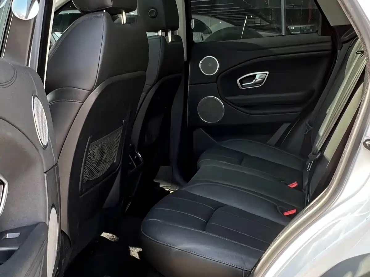 Land Rover Range Rover Evoque 2018 240PS SE Smart Edition фото 10