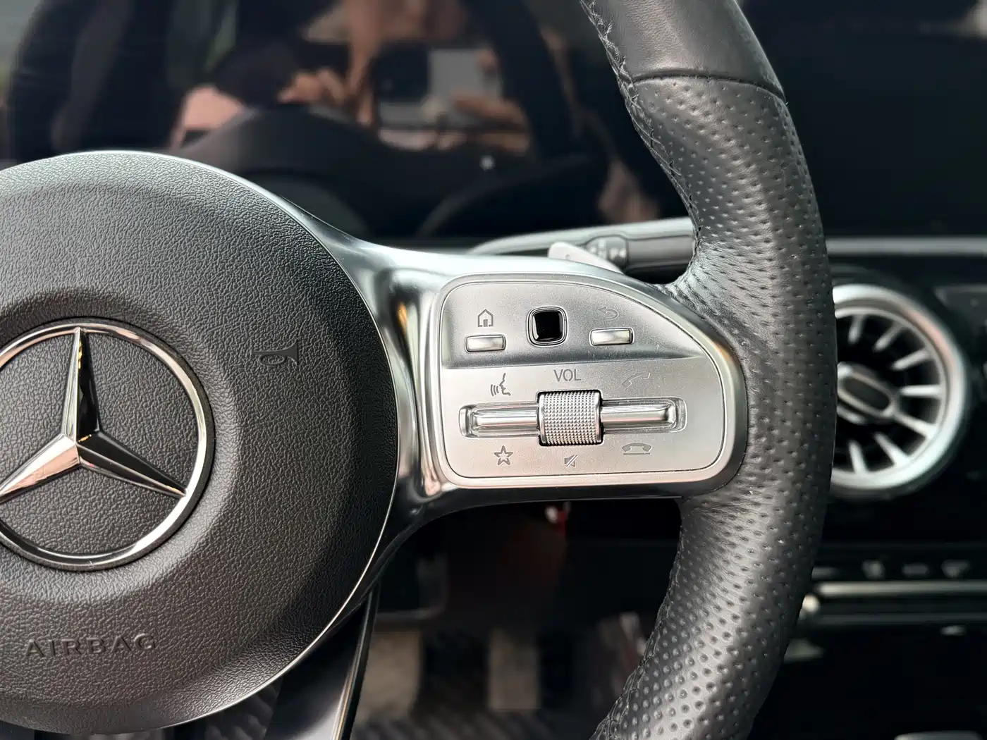 Mercedes-Benz A-Class 2022 Facelift A 200 L Sport Sedan Fashion Style фото 17