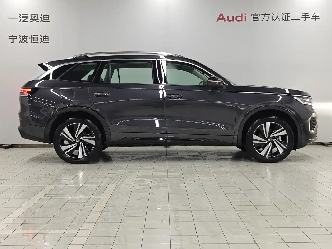 Volkswagen Talagon 2024 380TSI 4WD R-Line Cruise Shared Edition фото 3
