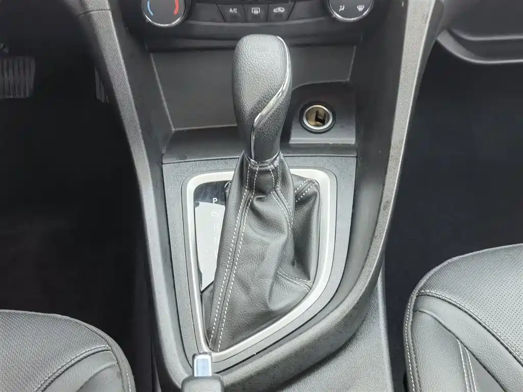 Buick Excelle 2021 1.3T Auto Mild Hybrid Elite фото 13